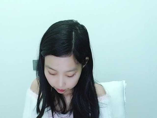 Selinababy99's BongaCams show and profile