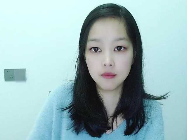 Selinababy99's BongaCams show and profile