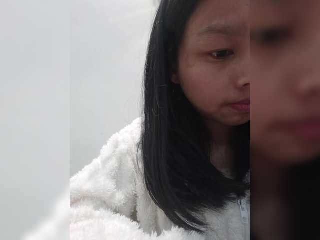 Selinababy99's BongaCams show and profile