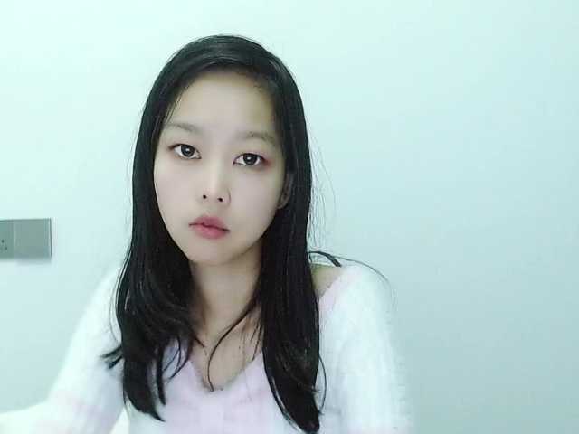 Selinababy99's BongaCams show and profile