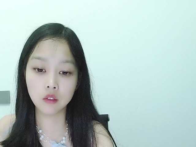 Selinababy99's BongaCams show and profile