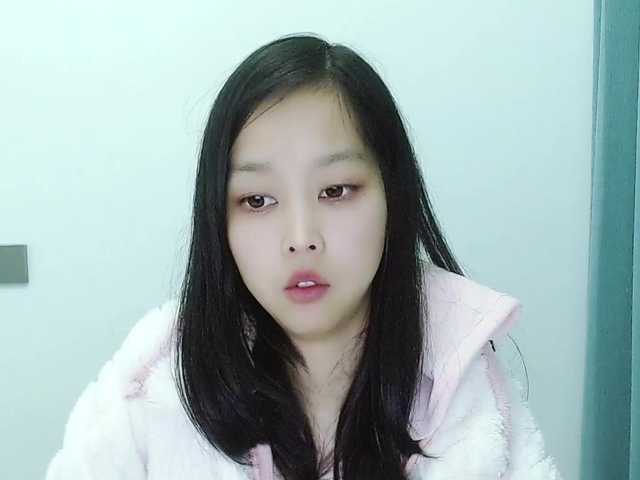 Selinababy99's BongaCams show and profile