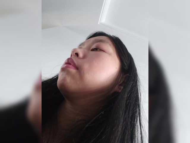 Selinababy99's BongaCams show and profile