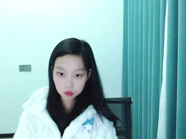 Selinababy99's BongaCams show and profile