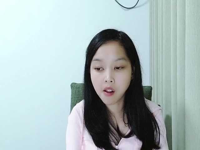 Selinababy99's BongaCams show and profile