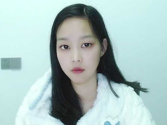 Selinababy99's BongaCams show and profile