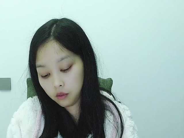 Selinababy99's BongaCams show and profile