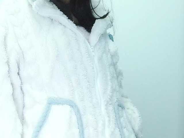 Selinababy99's BongaCams show and profile