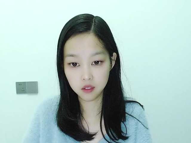 Selinababy99's BongaCams show and profile