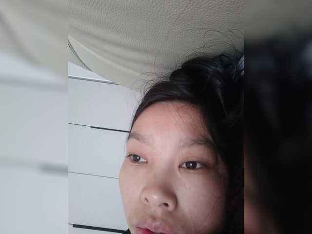 Selinababy99's BongaCams show and profile