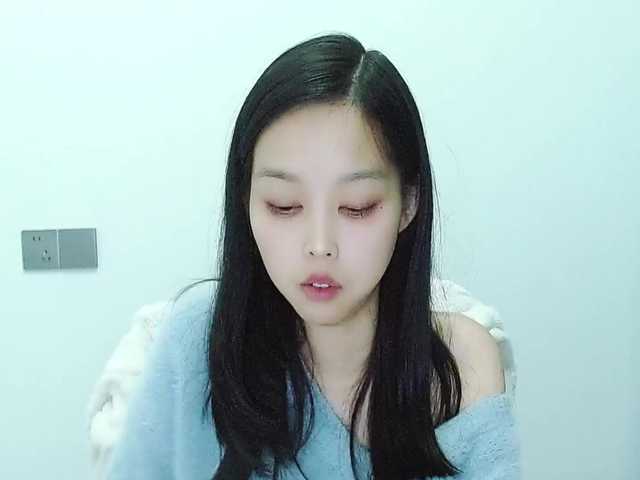 Selinababy99's BongaCams show and profile