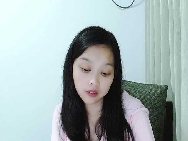 Selinababy99's BongaCams show and profile