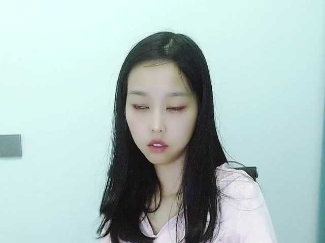 Selinababy99's BongaCams show and profile