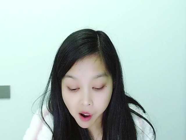 Selinababy99's BongaCams show and profile