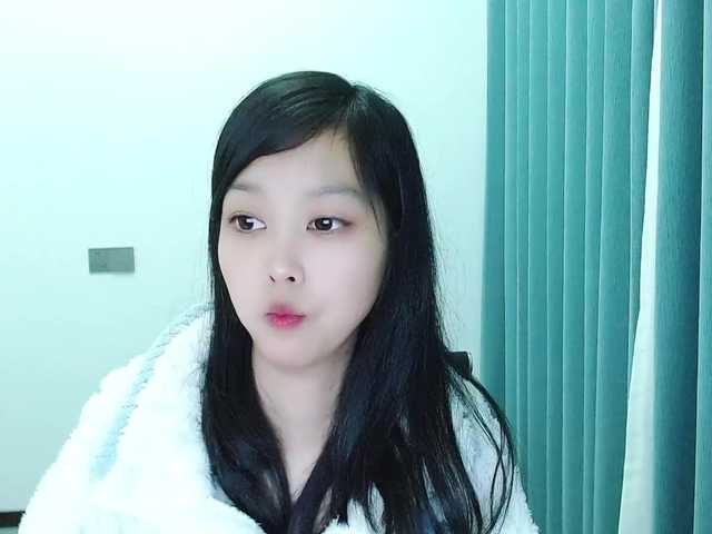 Selinababy99's BongaCams show and profile