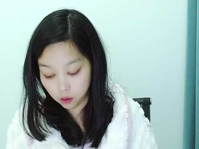 Selinababy99's BongaCams show and profile