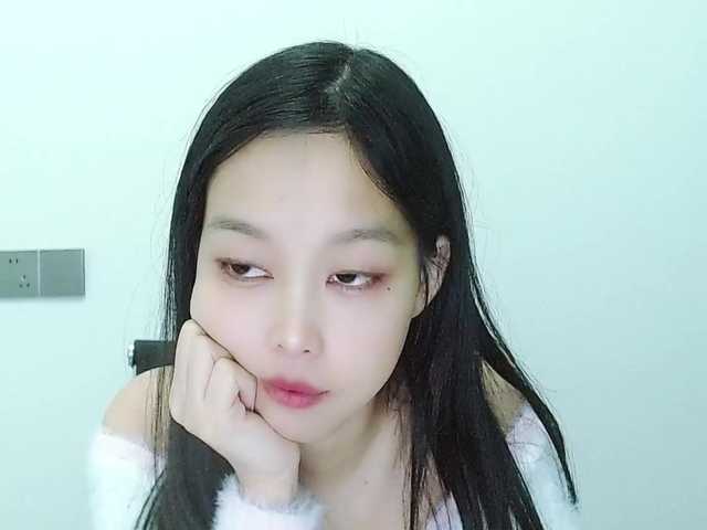 Selinababy99's BongaCams show and profile