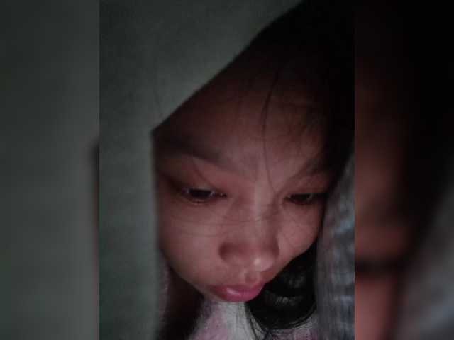 Selinababy99's BongaCams show and profile