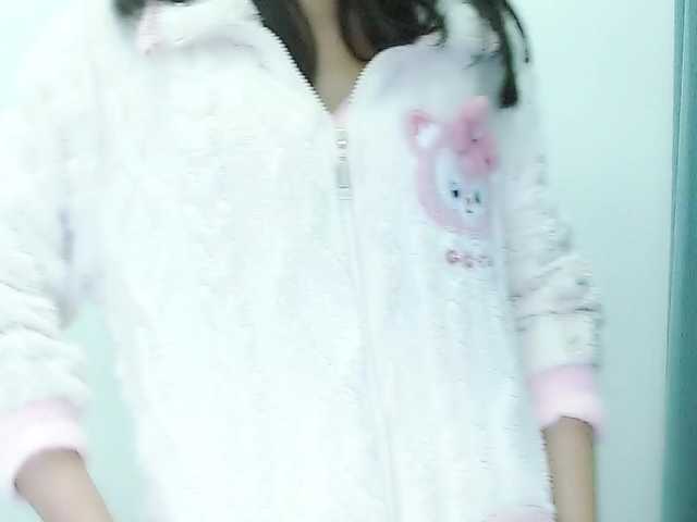 Selinababy99's BongaCams show and profile