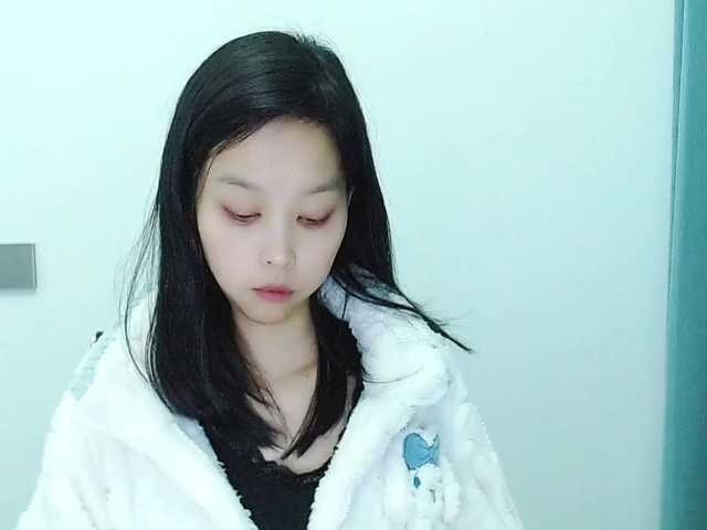 Selinababy99's BongaCams show and profile