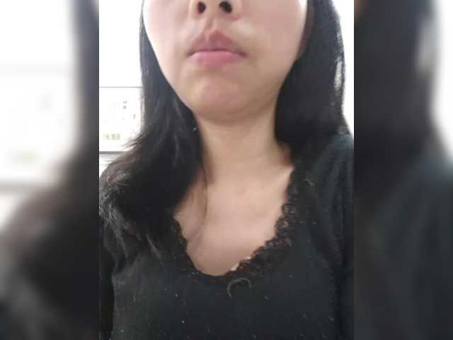 Selinababy99's BongaCams show and profile