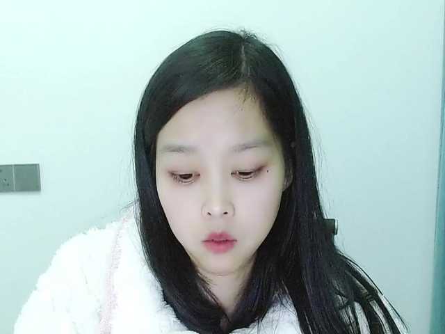 Selinababy99's BongaCams show and profile