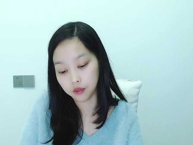 Selinababy99's BongaCams show and profile