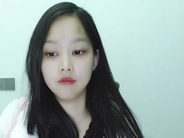 Selinababy99's BongaCams show and profile