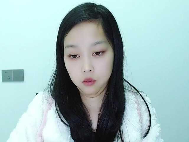 Selinababy99's BongaCams show and profile