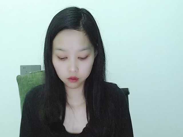 Selinababy99's BongaCams show and profile