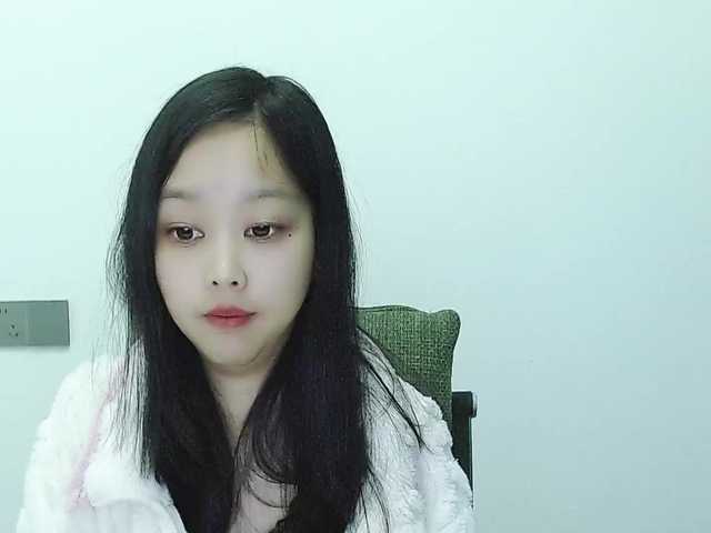 Selinababy99's BongaCams show and profile