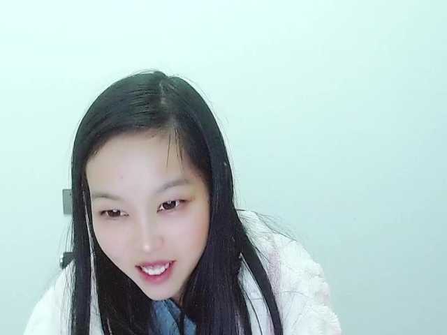 Selinababy99 Live Cam and Statistics on UnifiedCams