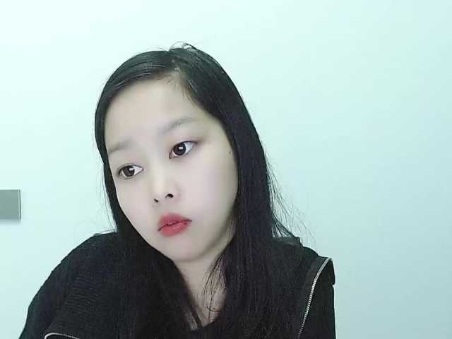 Selinababy99's BongaCams show and profile