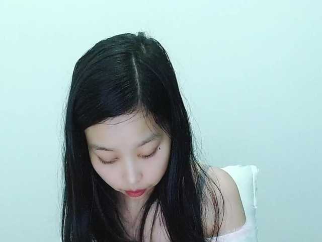 Selinababy99's BongaCams show and profile