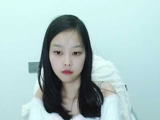 Selinababy99's BongaCams show and profile