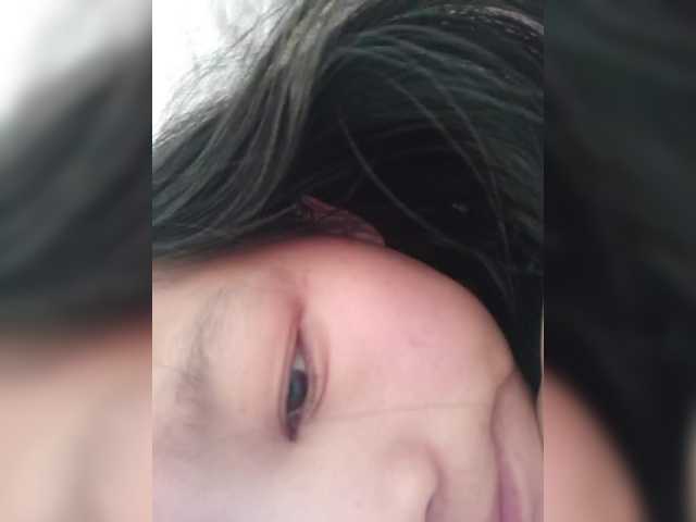 Selinababy99's BongaCams show and profile