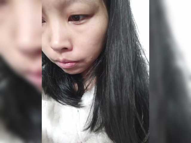 Selinababy99's BongaCams show and profile