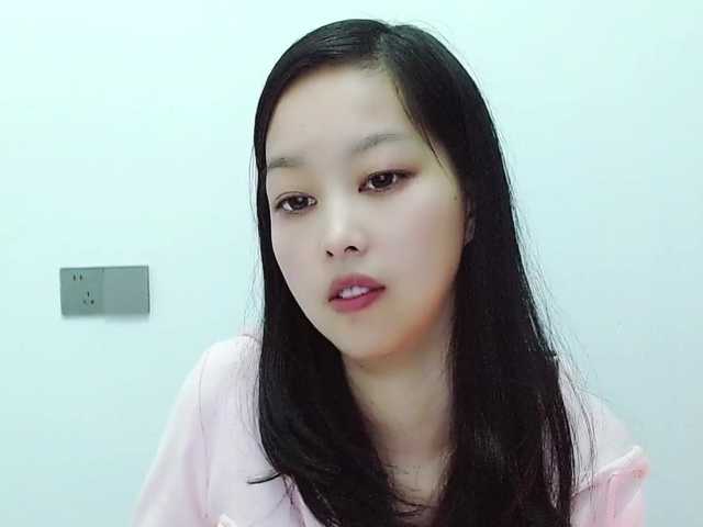 Selinababy99's BongaCams show and profile