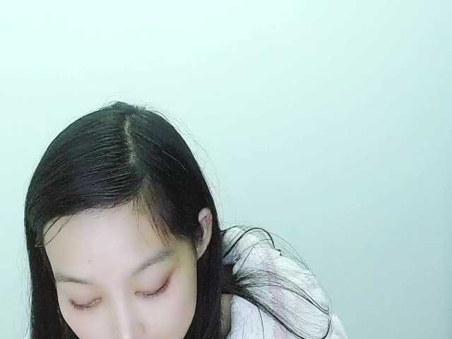 Selinababy99's BongaCams show and profile