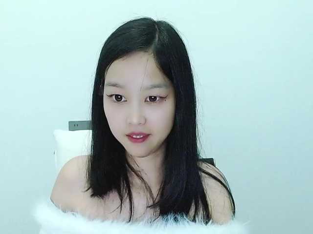 Selinababy99's BongaCams show and profile