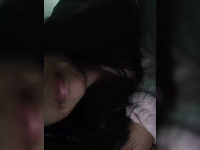 Selinababy99's BongaCams show and profile