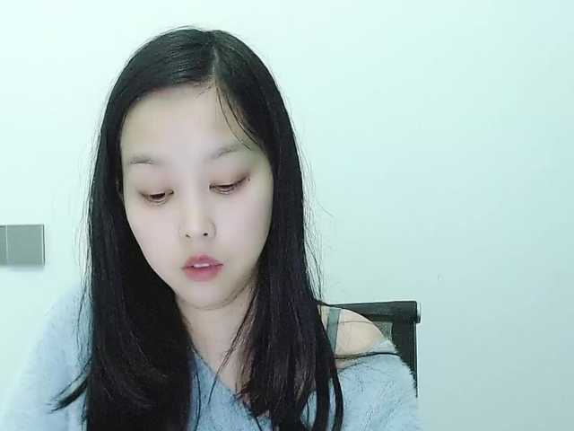 Selinababy99's BongaCams show and profile