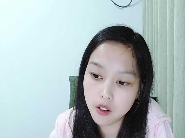 Selinababy99's BongaCams show and profile