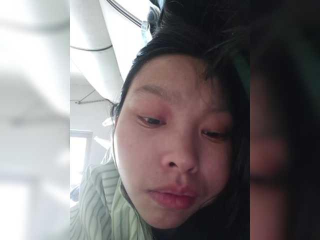 Selinababy99's BongaCams show and profile