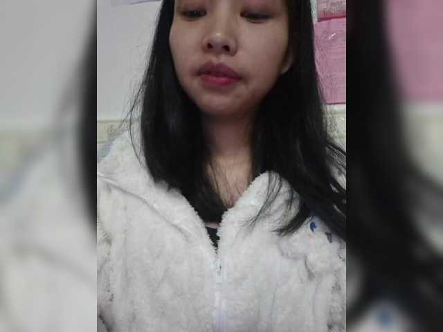 Selinababy99's BongaCams show and profile