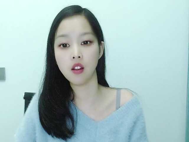 Selinababy99's BongaCams show and profile