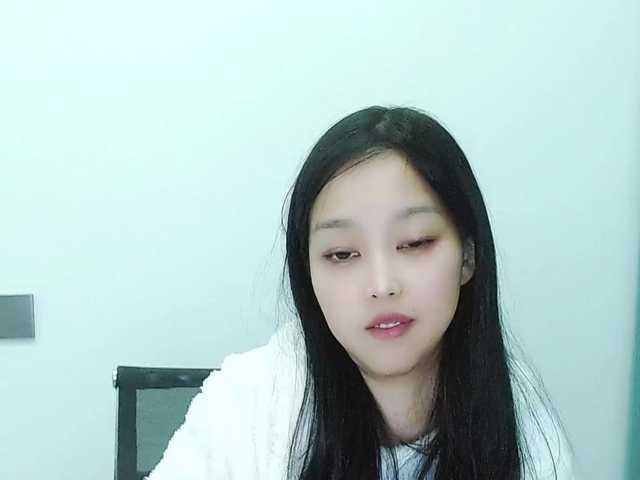 Selinababy99's BongaCams show and profile