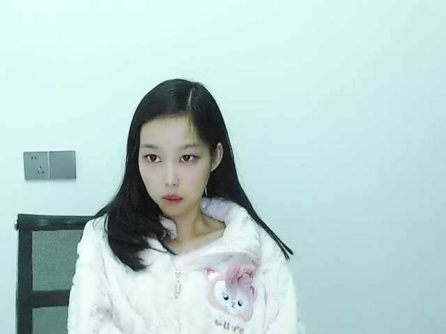 Selinababy99's BongaCams show and profile