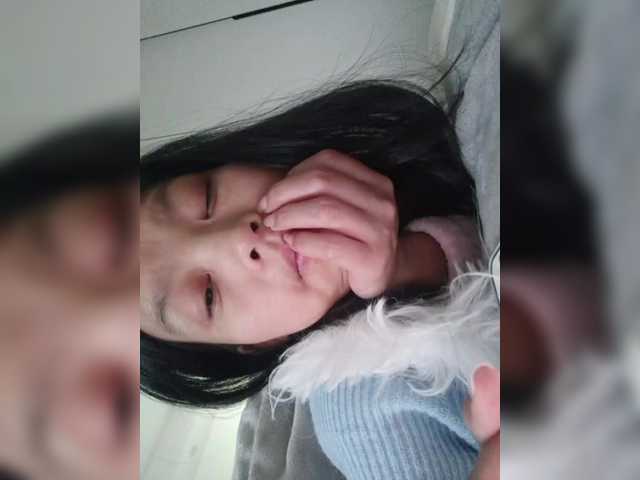 Selinababy99's BongaCams show and profile