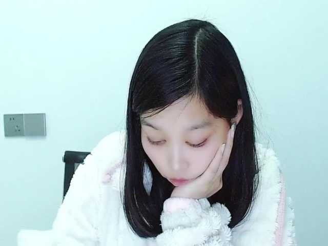 Selinababy99's BongaCams show and profile